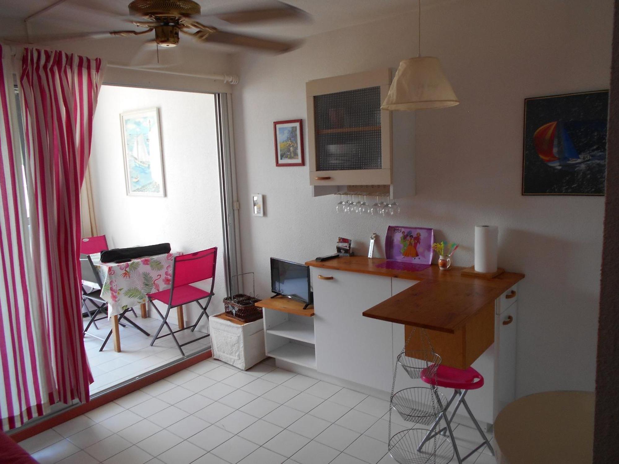 Vittoria Immobilier 11 - Reglement Sur Place - Cheques Vacances Acceptes La Grande-Motte Habitación foto