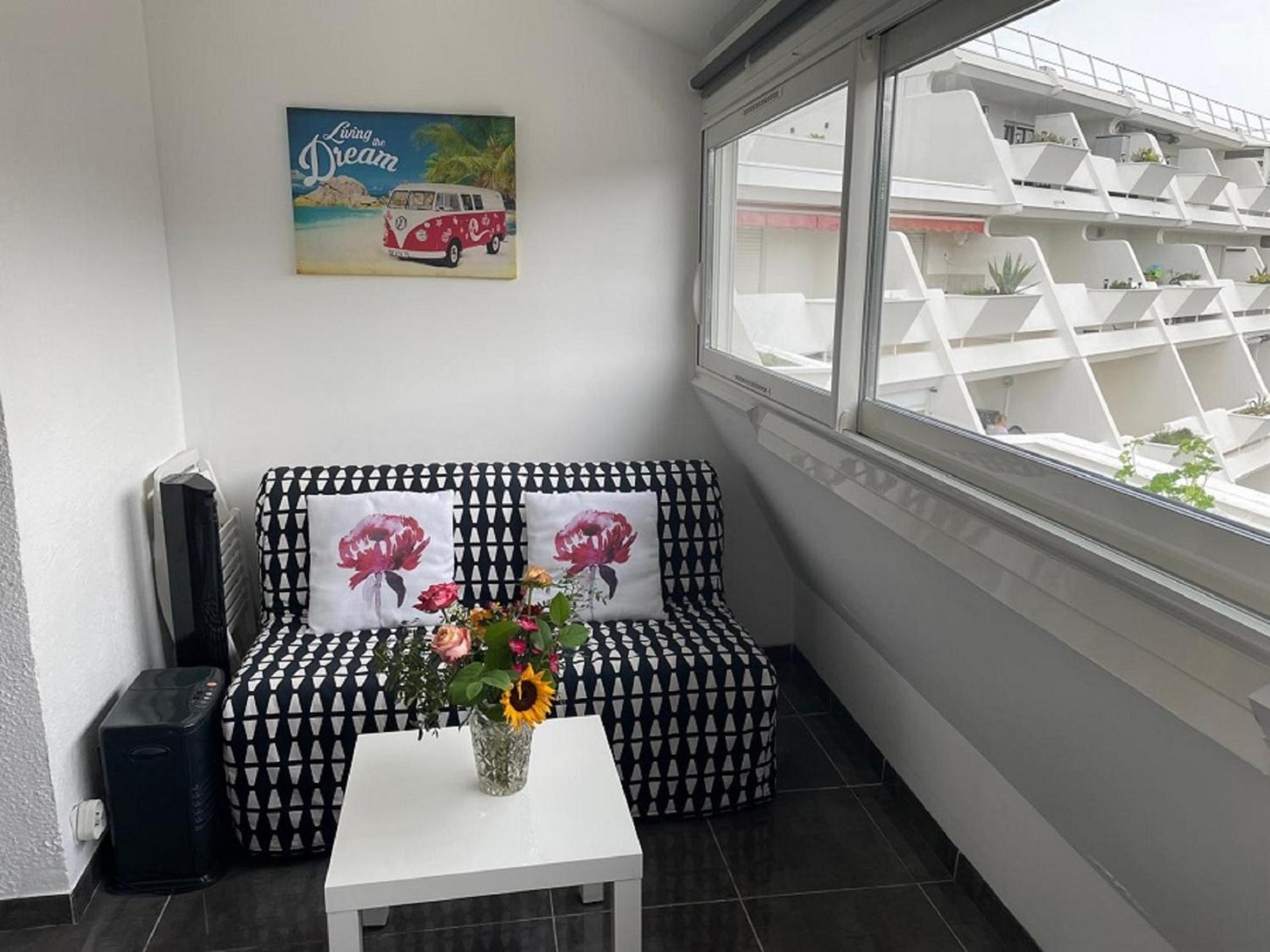 Vittoria Immobilier 11 - Reglement Sur Place - Cheques Vacances Acceptes La Grande-Motte Habitación foto